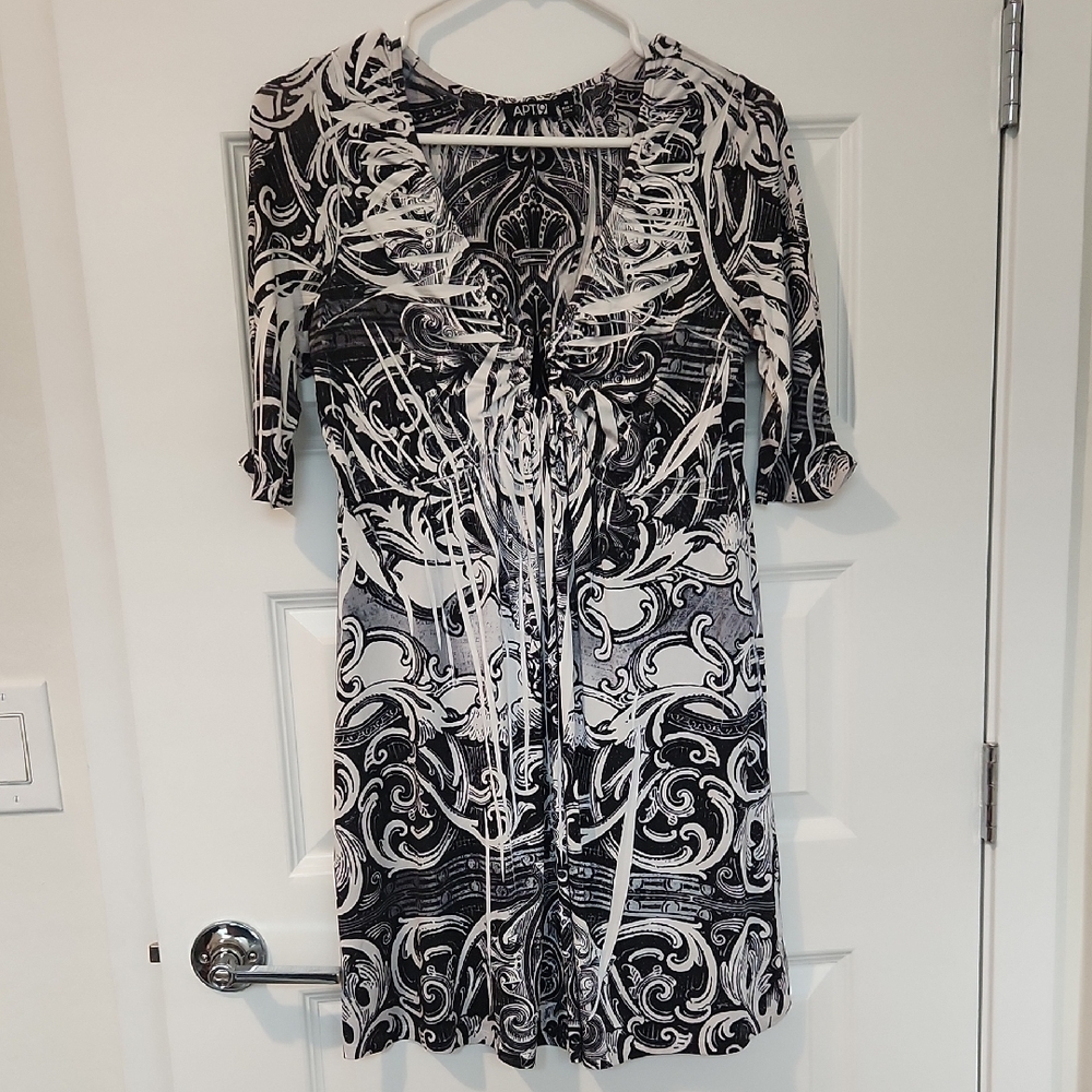 APT 9 Black and White Patterned Dress!